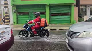 Onda Tropical 42 amenaza con más lluvias y turbonadas en Campeche