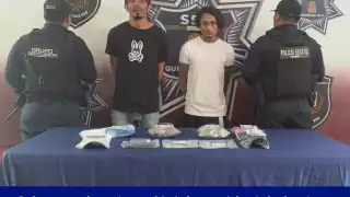 Los detenidos fueron presentados y puestos a disposición de las autoridades.