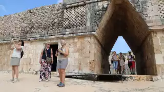 Grupo Xcaret intenta acaparar el turismo en Yucatán y Campeche con nueve hoteles en la selva maya