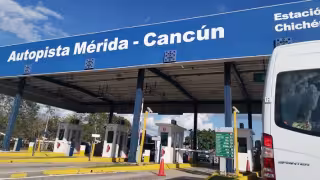 Se tiene que pagar al cruzar la caseta Mérida-Cancún