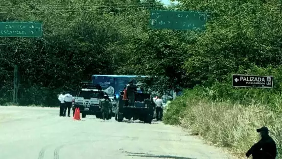 Una mujer de 50 años, Marilú Reyes Mateo, fue hallada sin vida cerca de la carretera Escárcega-Villahermosa Una mujer de 50 años, Marilú Reyes Mateo, fue hallada sin vida cerca de la carretera Escárcega-Villahermosa