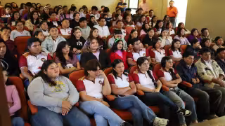 Denuncian 138 alumnos de la Normal de Ticul la baja  de su beca Bienestar, “Jóvenes Escribiendo el Futuro”