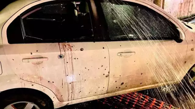 Hombre es atacado a balazos cerca del Parque del Maestro.