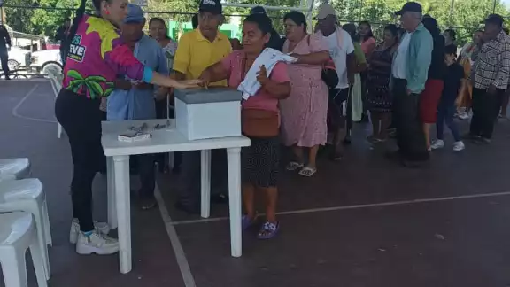 Llevan a cabo elecciones para comisario de ejido en Plan de Ayala, Sabancuy Llevan a cabo elecciones para comisario de ejido en Plan de Ayala, Sabancuy