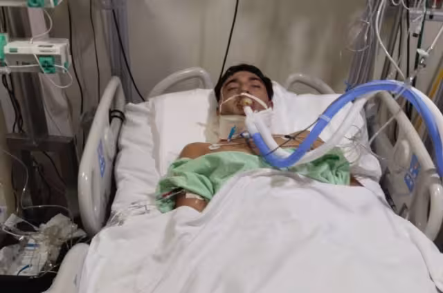 Familiares del boxeador Franco de Ángel piden ayuda para salvar su vida.