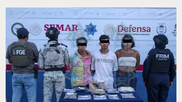 Los detenidos fueron presentados por las autoridades.