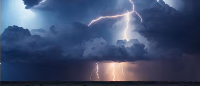 Los dos pescadores sobrevivientes presentaron quemaduras en el cuerpo