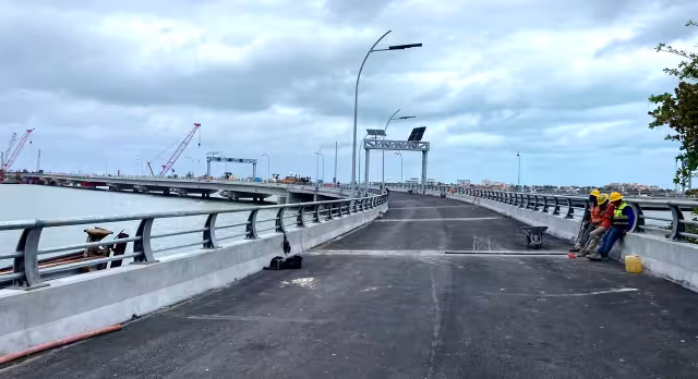 La infraestructura, de 11.2 kilómetros, sobre la laguna Nichupté será la segunda más extensa de su tipo en Latinoamérica