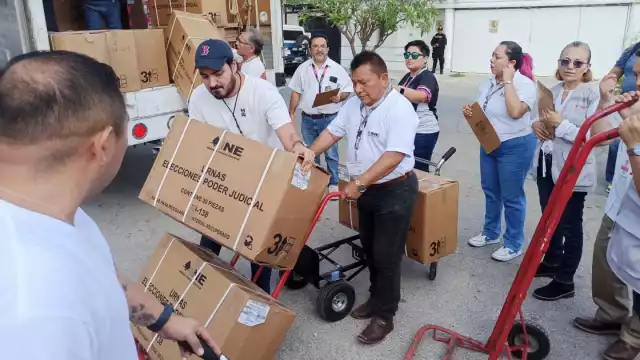El material fue descargado en la colonia García Ginerés de Mérida