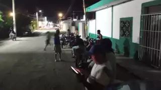 Vecinos de "El Tajonal" y "El Huanal" toman las instalaciones de la CFE en Champotón