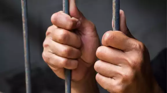Dos hombres son enviados a prisión acusados de homicidio calificado en el municipio de Oxkutzcab Dos hombres son enviados a prisión acusados de homicidio calificado en el municipio de Oxkutzcab