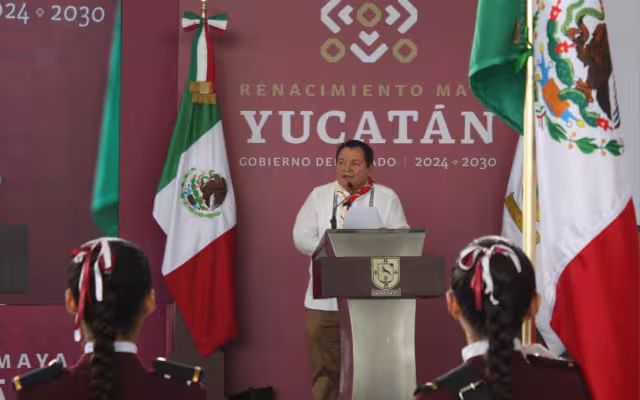 El Gobernador Joaquín Díaz Mena encabezó la conmemoración del CCIV aniversario del Día de la Bandera.