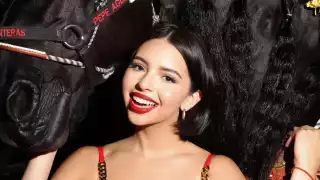 Ángela Aguilar aceptó cantarle a la Virgen