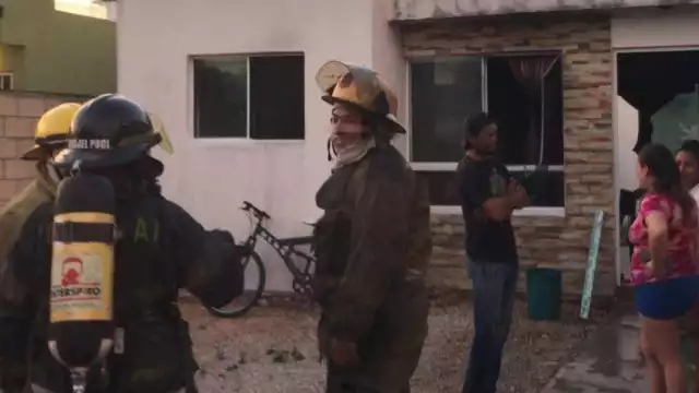 Deja su cigarro prendido en el baño, sale a comprar y cuando regresa su vivienda está en llamas