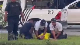 El conductor de la unidad intentó darse a la fuga de las autoridades