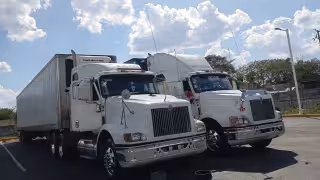 Denuncian presunto  robo de un cargamentos de  sandía de Yucatán rumbo a la CDMX