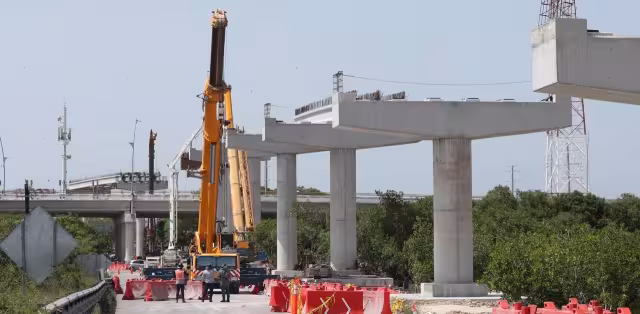 El Viaducto Elevado de Progreso continúa con su construcción