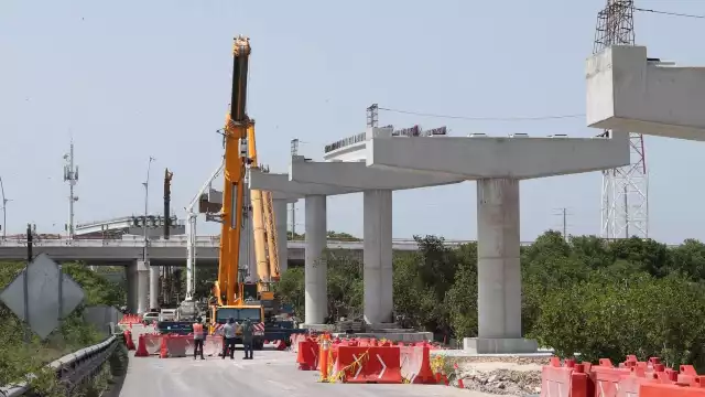 El Viaducto Elevado de Progreso continúa con su construcción