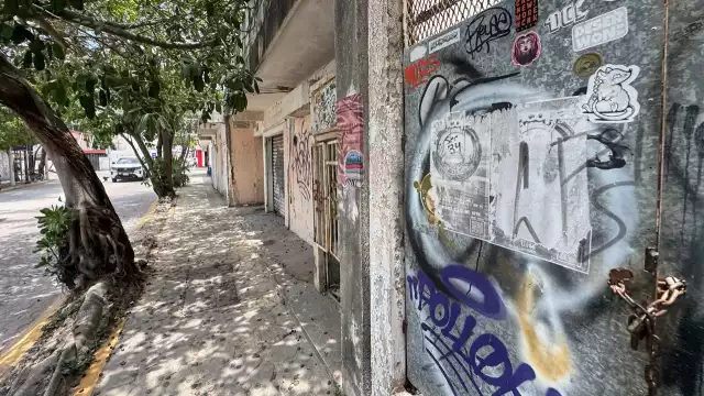 Sobre la 10 Avenida hay varios locales en renta desde hace tiempo, dijeron colonos