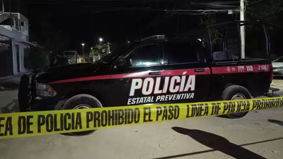 Los presuntos responsables habrían huido a bordo de una motocicleta pero no se obtuvieron características suyas