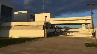 Denuncian a una mujer por robarse la camioneta de su hermano al Norte de Mérida