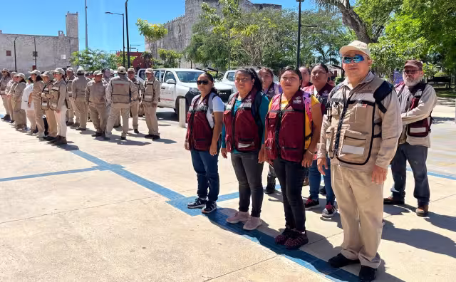 Dan banderazo de salida de la Primera Jornada Nacional de la Lucha contra el Dengue y Chinkungunya
