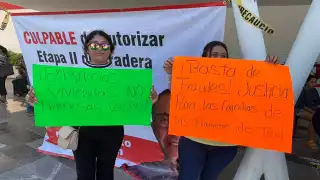 Cerca de 50 familias de Ticul llevan  seis años pagando sus casas y aún no se las entregan; no tienen ni ventanas y agua