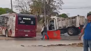 Invade caos a la capital campechana por aguacero