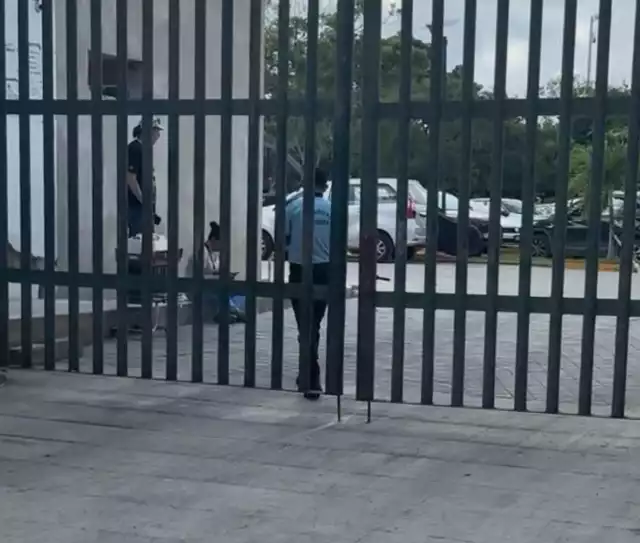 Familiares reportaron  al 911 el fallecimiento  de un menor debido  a una presunta  negligencia médica