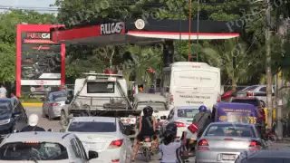 Algunos operadores se organizaron para avisarse por mensaje en qué puntos había servicio y en cuáles no, pues el combustible era bastante escaso