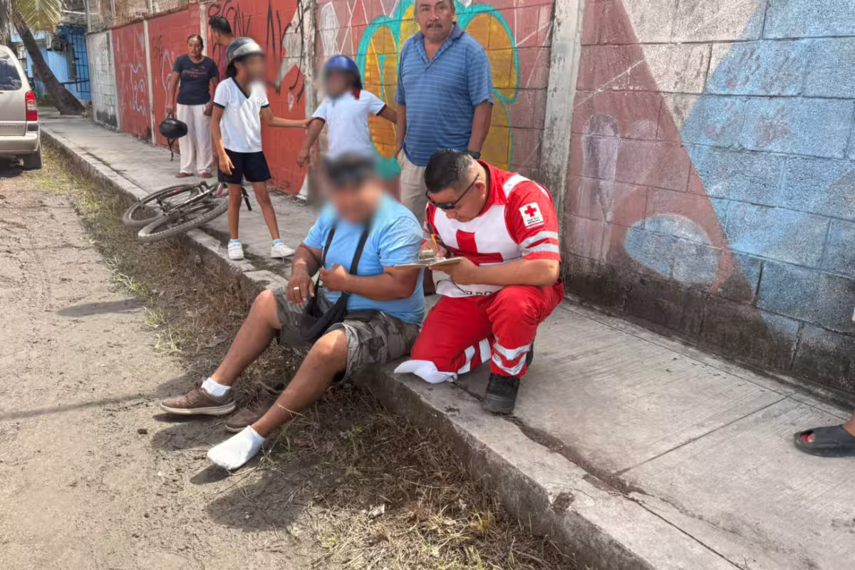 Motociclista resulta lesionado al ser impactado por otro conductor en ...