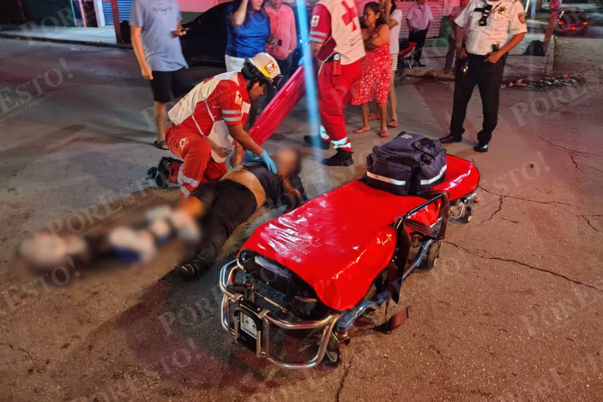 Conductor embiste a motociclista en la SM 94 de Cancún y se da a la ...