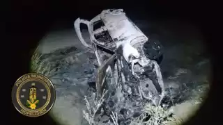 Automóvil abandonado en Hopelchén  provoca incendio; consume maleza y pastizales