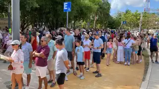 Líder hotelero de Cancún califica de ridículo  mil boletas electorales para un destino que recibe  500 vuelos diarios     