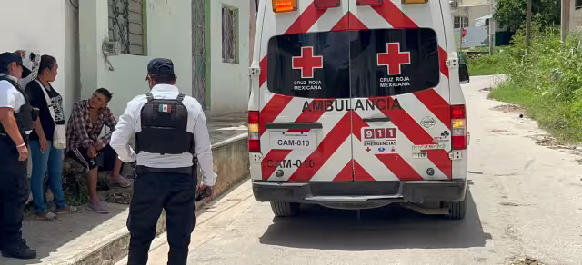 El responsable huyó e ingresó a su domicilio, dejando a las víctimas abandonadas.