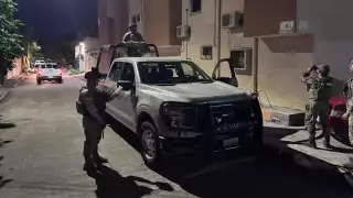 En distintos puntos del municipio se llevaron a cabo cateos donde se encontraros armas y distintas drogas