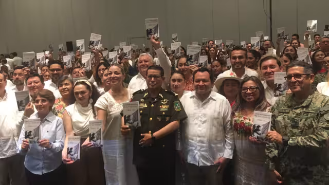 Yucatán refuerza políticas de igualdad con la distribución de la Cartilla de Derechos Humanos de las Mujeres