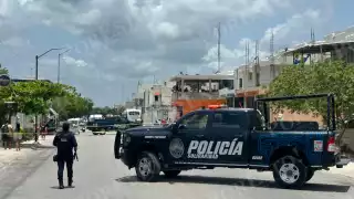 Paramédicos y autoridades se movilizaron al lugar tras recibir el reporte