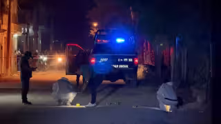 ¡Código Rojo en Cancún! Acribillan a un hombre en la colonia Valle Verde; pistoleros logran escapar