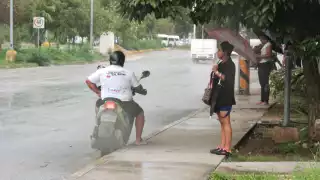 Debido a la probabilidad de lluvias, se recomienda salir con paragauas o impermeable
