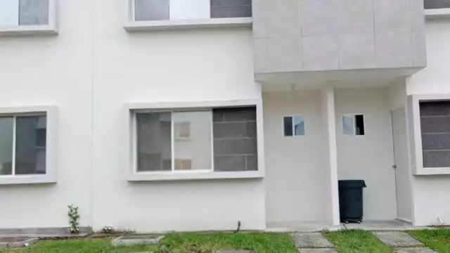 La situación evidencia la necesidad de políticas públicas que fomenten la edificación de casas que cumplan con los estándares de  habitabilidad