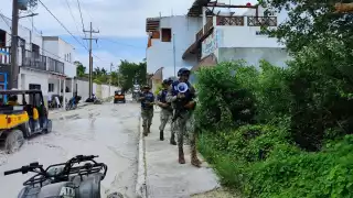 SEMAR cooperó en la evacuación de más de 2 mil habitantes de Holbox por el huracán “Milton”