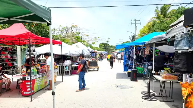 Comerciantes de la colonia 23 de Enero reportan ventas de apenas 20 a 30 por ciento