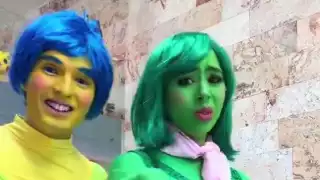 Memo Aponte  y su perturbador disfraz de Intensa-Mente