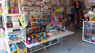 Decae el comercio de juguetes previo al día del niño en Hopelchén