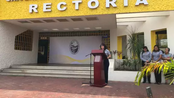Todo indica que el gremio laboral universitario ya no confía en Martha Laffón Leal, por la pasividad mostrada ante el problema.