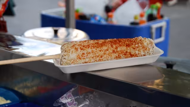 Los elotes no podrán venderse en el Zócalo de Cuernavaca