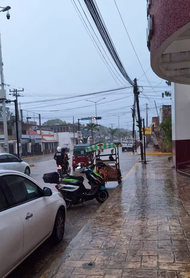 Hace solo unos días también se reportaron inundaciones en varias comunidades