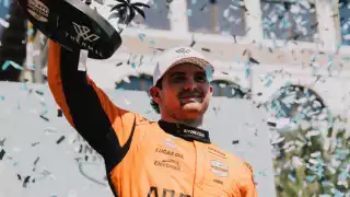 Pato O'Ward logra podio en Thermal Club y escala al segundo lugar del campeonato 