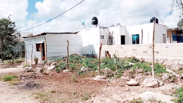 Ciudadanos acudieron a pagar su predial y se enteraron que ya había sido cubierto.